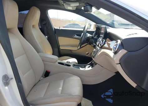 2014 Mercedes-Benz Cla 250 из США, поврежденный, VIN WDDSJ4EB9EN042576